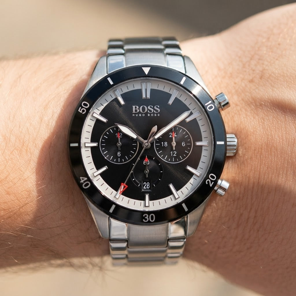 Live wrist shot of Hugo Boss Santiago 1513862 men's watch.