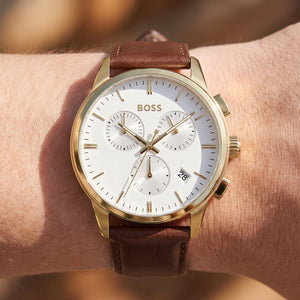 Lifestyle luxury shot featuring Hugo Boss Dapper 1513926 men's watch.