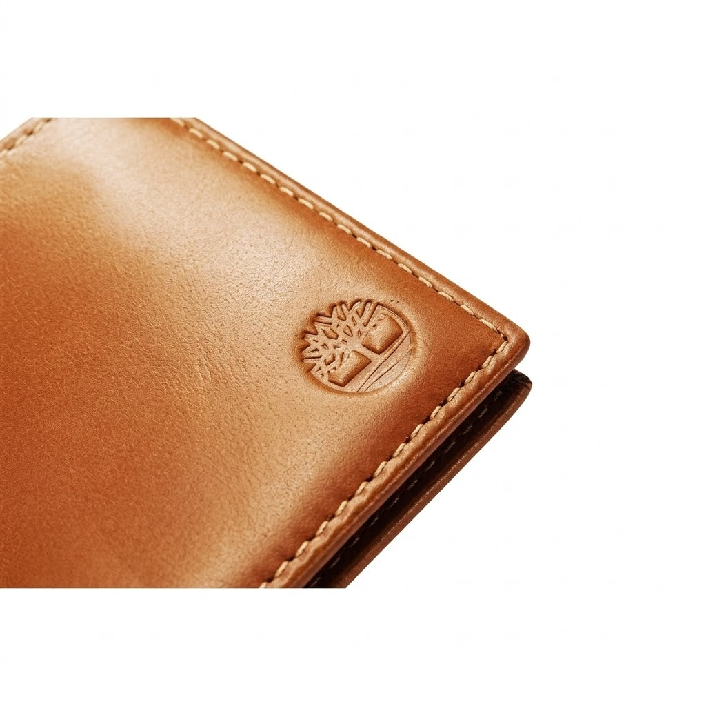 Timberland Men's Mirror Original Smooth Leather Bifold Wallet - Wheat Tan
