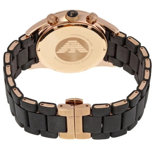 Detailed view of black silicone-wrapped stainless steel links for AR5905