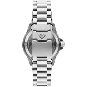 Detailed view of the brushed and polished stainless steel link bracelet for the AR60090 watch