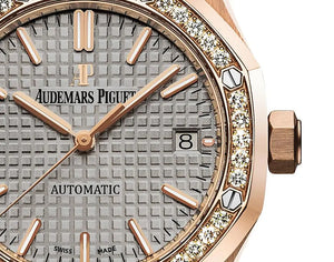 Audemars Piguet Royal Oak 15451OR.ZZ.1256OR.02 women's automatic watch, grey dial, diamond bezel, rose gold bracelet – dial close-up