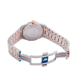 Audemars Piguet Royal Oak 67651SR.ZZ.1261SR.01 women's quartz watch, silver dial, diamond bezel, two-tone stainless steel bracelet – bracelet clasp view