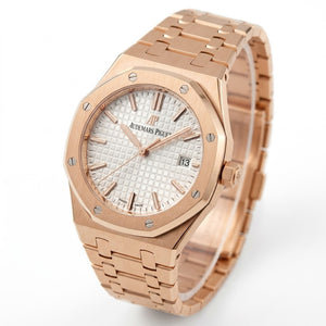Audemars Piguet Royal Oak women's quartz watch, 33mm case, silver dial, rose gold strap – view 5