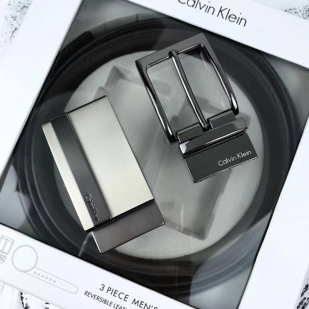 Display of Calvin Klein Gift Set showing both Automatic Ratchet and Classic Prong Buckles