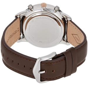 Photo of the silver stainless steel buckle on the brown leather strap of Fossil FS5408
