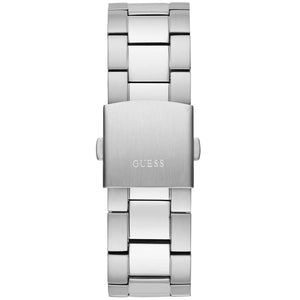 Silver stainless steel deployment buckle clasp with Guess logo on the bracelet of the GW0539G1