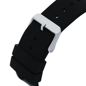 Black pin buckle on the black rubber strap of the Guess GW0203G3