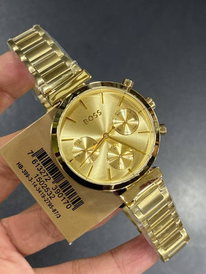 Authentic real life photo of Hugo Boss 1502532 showing true gold shine and dial details