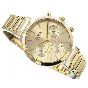 Profile view of Hugo Boss Majesty showing case thickness and link bracelet