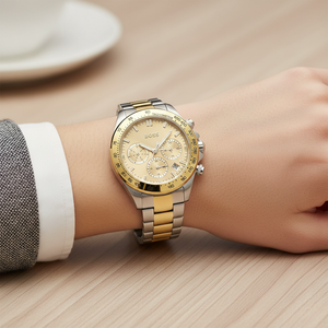 Close up of champagne dial and sparkling crystal markers of Hugo Boss 1502618