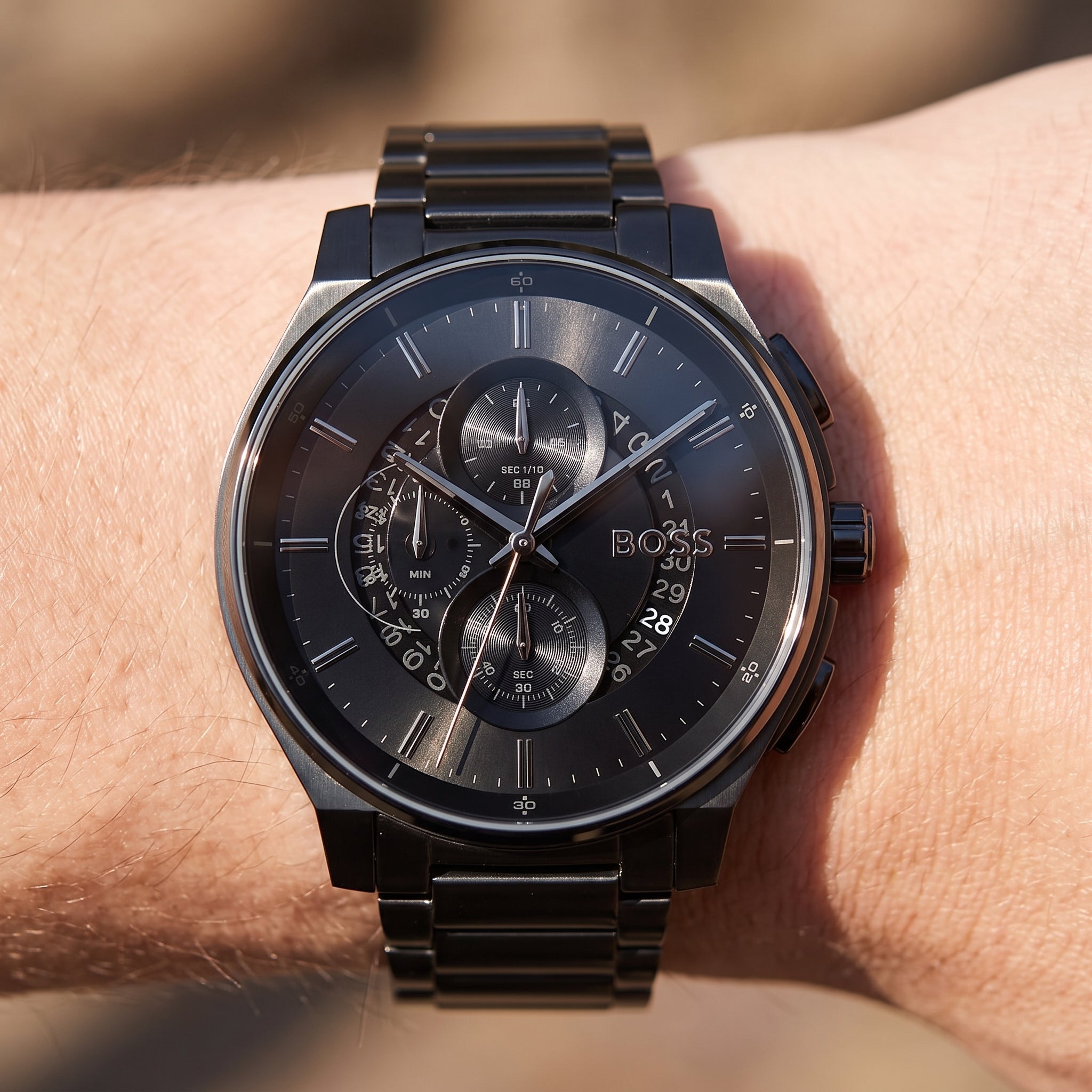 Live wrist shot of Hugo Boss Peak 1514192 chronograph men's watch.