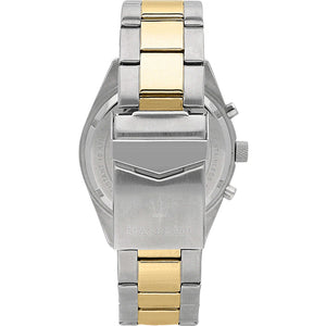 Silver stainless steel deployment clasp with engraved Maserati logo on the bracelet of the R8853100021