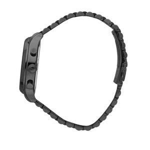 Detailed side view of the black crown and chronograph buttons on the Maserati R8873618019