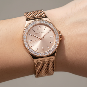 تفاصيل سوار ساعة Michael Kors MK7336 الشبكي الروز جولد وإطار الكريستال اللامع