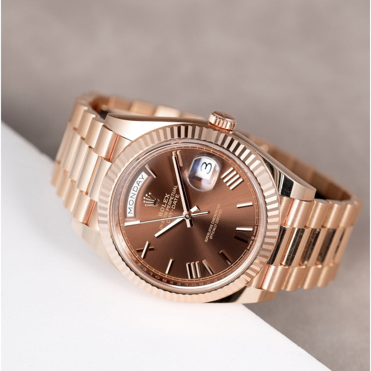 Rolex Day-Date men's mirror watch, brown dial – view 2