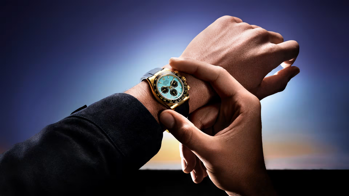 Rolex Daytona men's mirror watch, ice blue dial – view 2