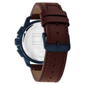 Side profile view showing the slim case thickness and classic design of the Tommy Hilfiger 171063