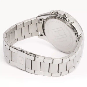 Left side perspective of the Tommy Hilfiger 1791120 black dial and silver bracelet