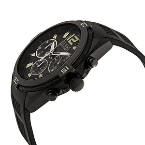 Right angle view of Guess Surge W1168G2 showing the black bezel
