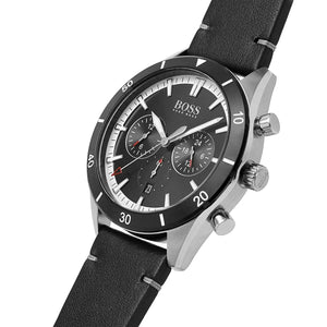 Side profile of Hugo Boss Santiago 1513864 showing 11mm thickness and silver finish with 50m water resistance