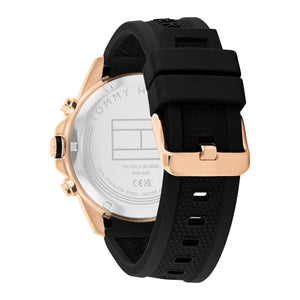 Rose gold-tone buckle clasp on Tommy Hilfiger Lars  1710650 men's quartz battery black rubber strap watch