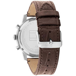 Detailed centralAnalogue Central profile central Analogue buckle deployment clasp central release dynamic