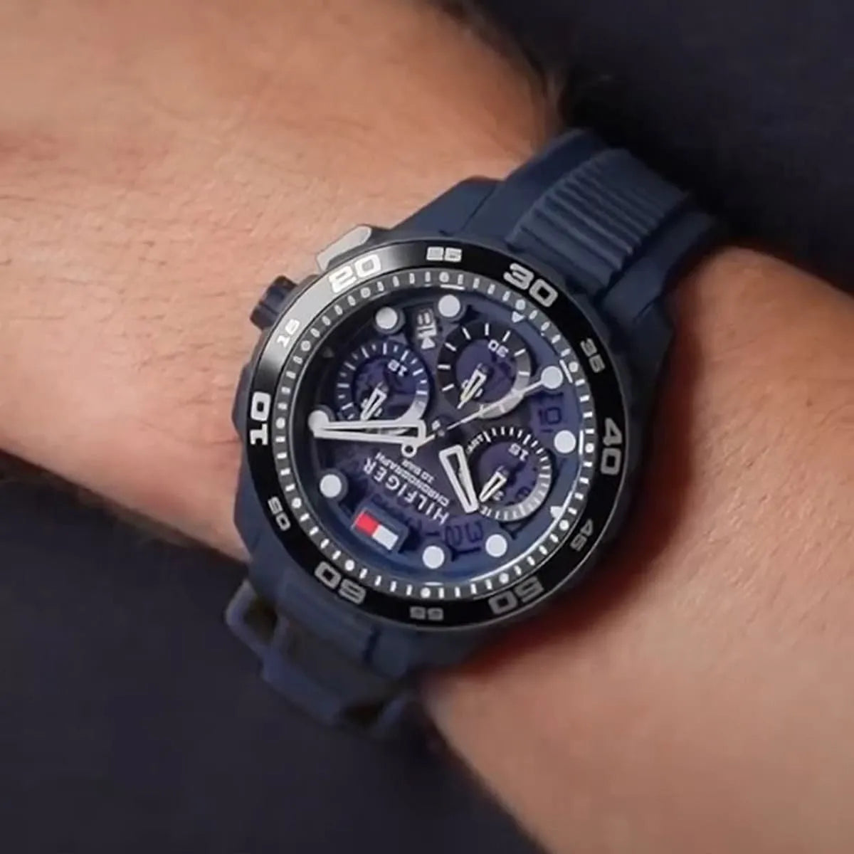 Tommy Hilfiger TH-Regatta 1792232 Men's Chronograph Watch – view 4