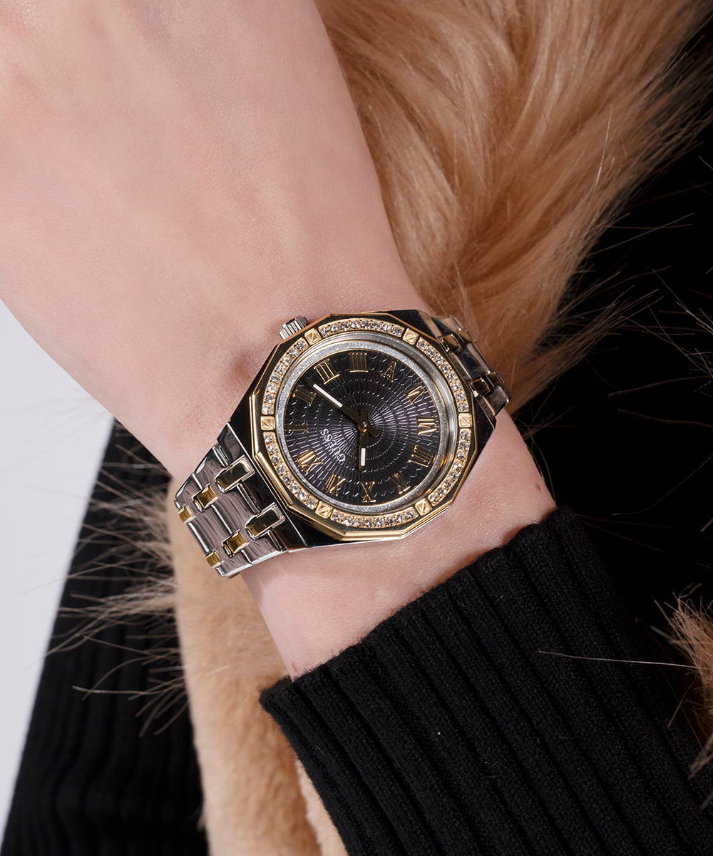 Guess Desire GW0770L4 Women's Watch – detail view 5