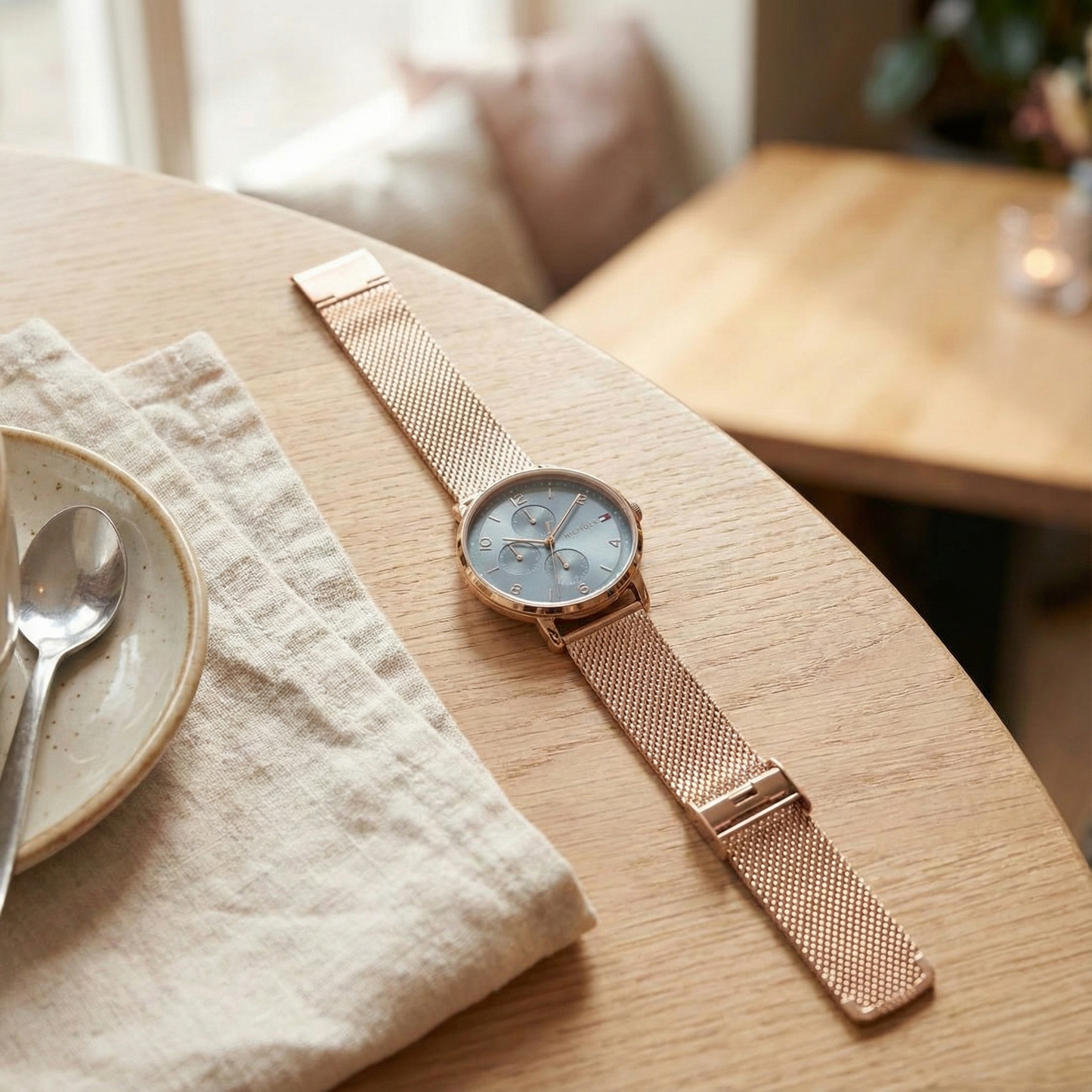 Tommy Hilfiger 1782664 Men’s Multi-Function Watch – Rose Gold Mesh Bracelet & Blue-Grey Dial