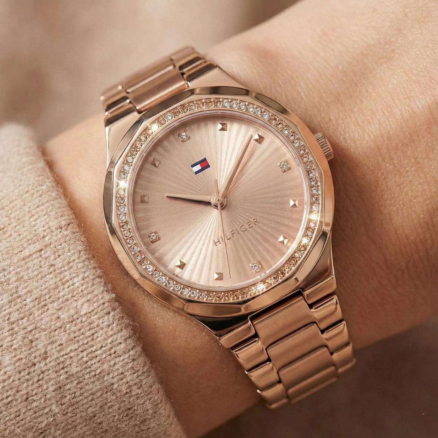 Tommy Hilfiger Women's Watch – Model 1782726 – Rose Gold Stainless Steel