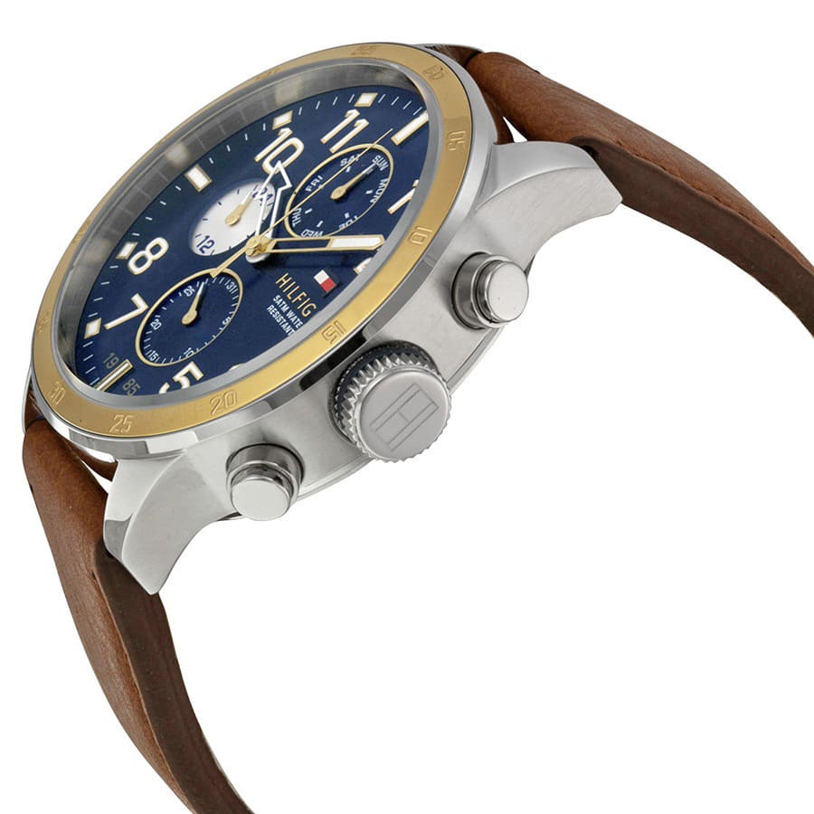Side profile view of the polished silver stainless steel case of the Tommy Hilfiger 1791137
