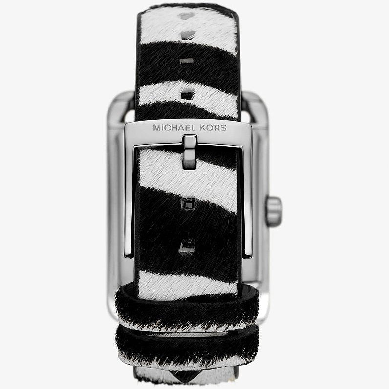 Photo of the silver-tone stainless steel buckle on the Michael Kors MKo1147 leather strap