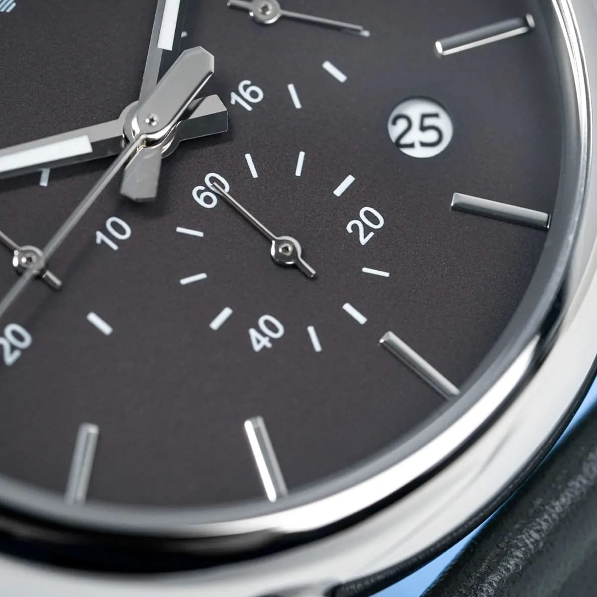 Emporio Armani AR1735 Men’s Grey Dial Grey Leather Chronograph Watch - Luxury Hub Store