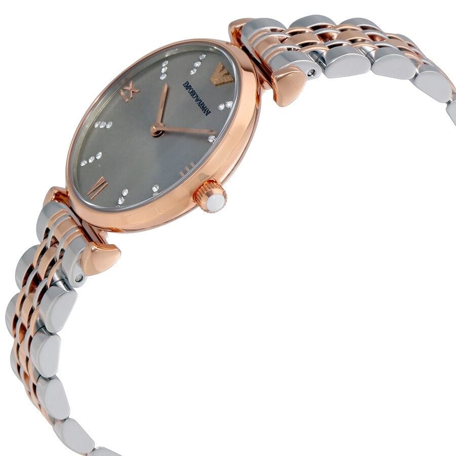 Two-tone watch with rose gold and silver band on a white background
Detailed view of Emporio Armani AR1840 rose gold and silver bracelet clasp