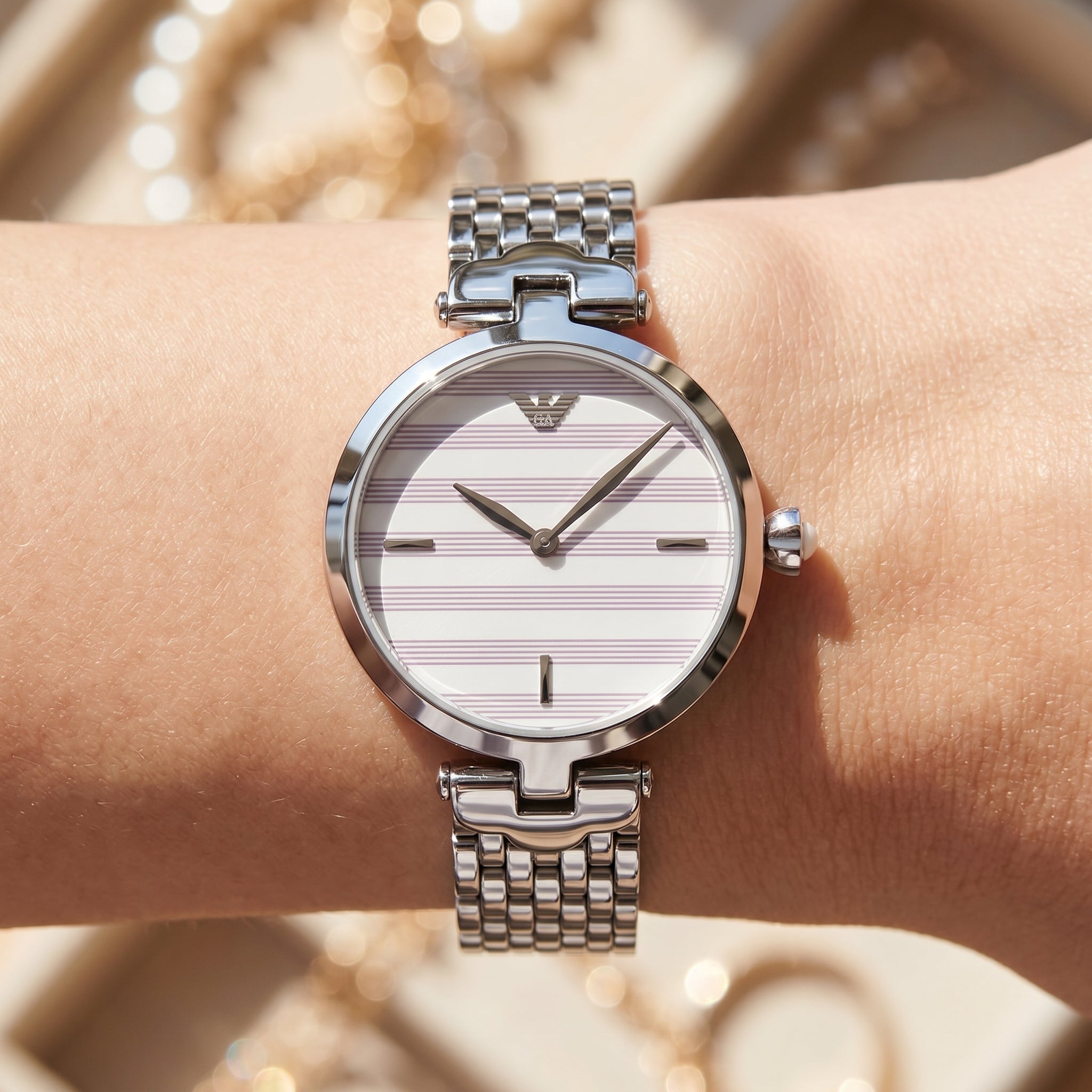 Close up shot of AR11195 highlighting the white dial with delicate horizontal pinstripes