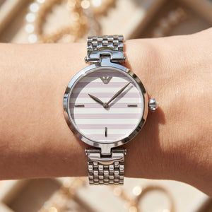 Close up shot of AR11195 highlighting the white dial with delicate horizontal pinstripes