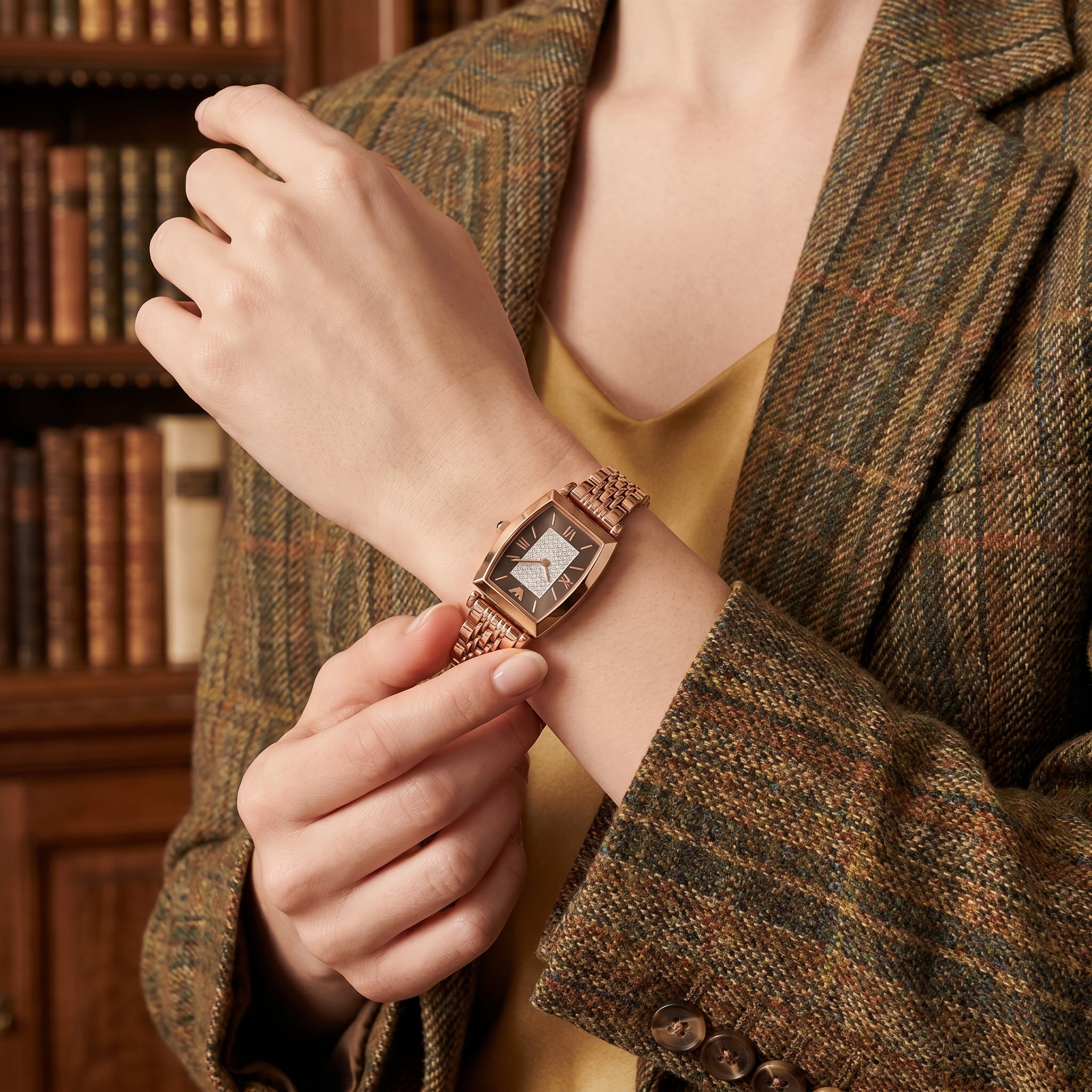 Close up shot of AR11407 highlighting the rich brown dial with stunning crystal pave center block