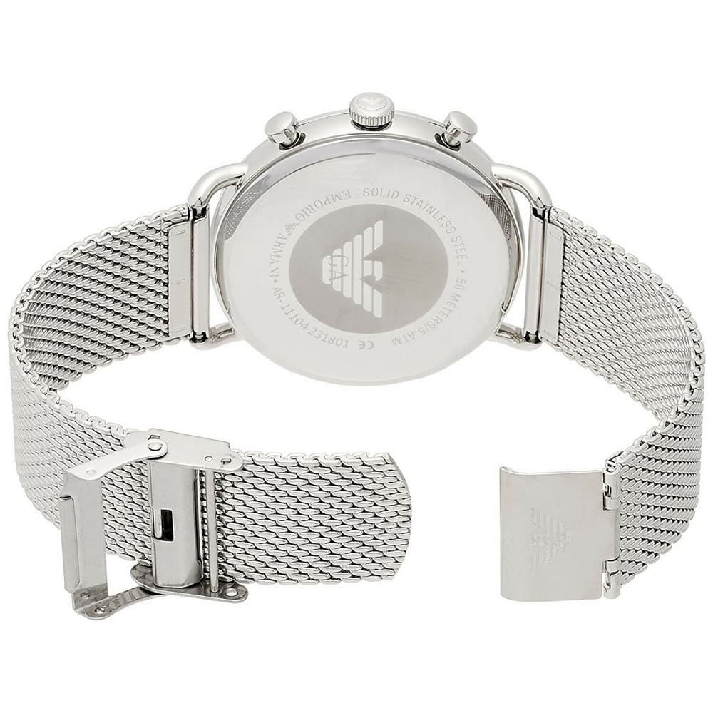 Detailed view of silver stainless steel mesh bracelet for AR11104 Aviator
