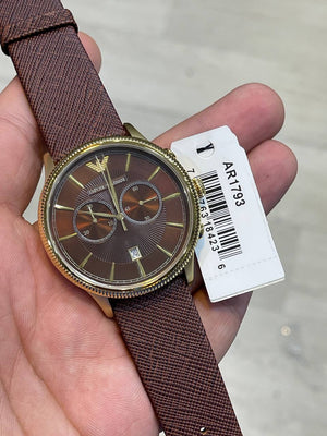 Angled shot of Emporio Armani AR1793 showing depth of brown textured dial