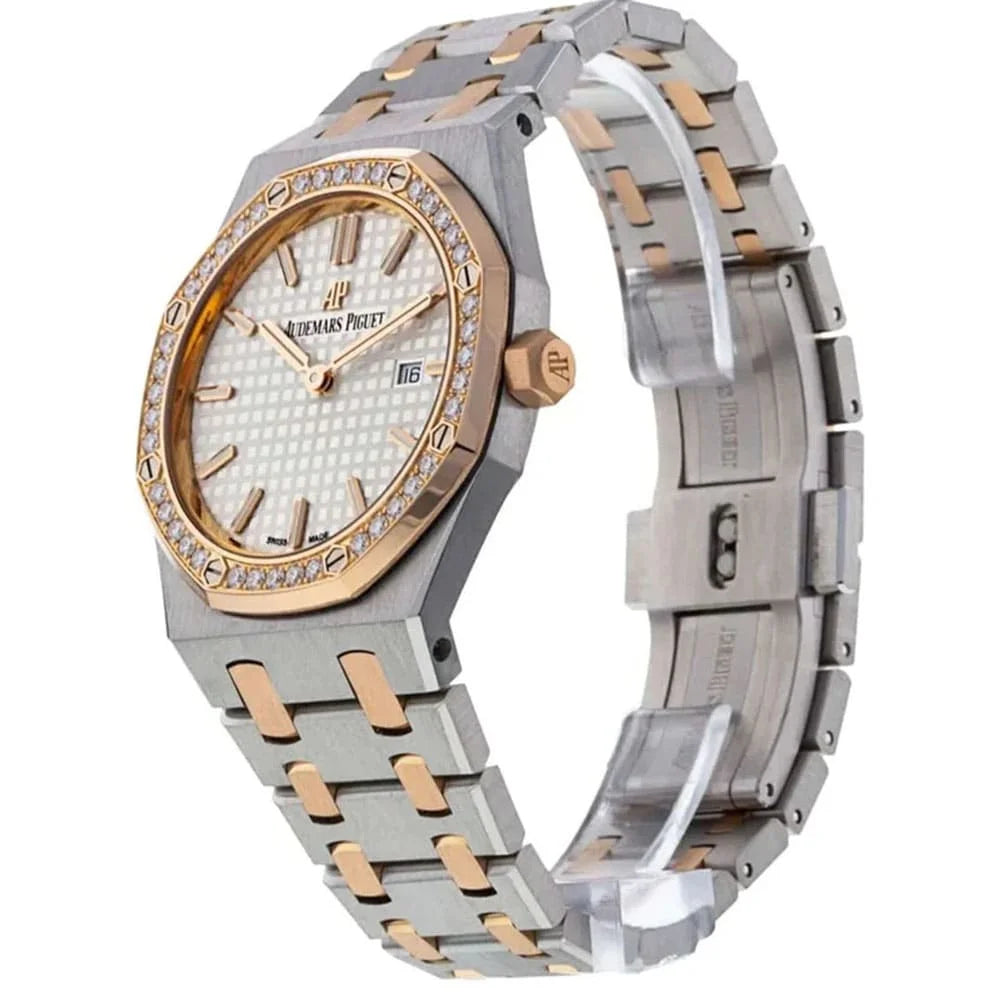 Audemars Piguet Royal Oak 67651SR.ZZ.1261SR.01 women's quartz watch, silver dial, diamond bezel, two-tone stainless steel bracelet – angle view