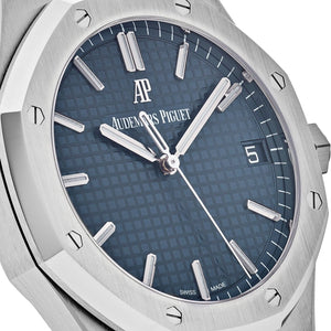 Audemars Piguet Royal Oak men's automatic watch, 41mm case, blue dial, silver stainless steel bracelet – dial close-up view