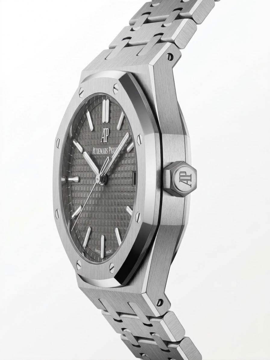 Audemars Piguet Royal Oak men's automatic watch, 41mm case, grey dial, silver stainless steel strap – view 9