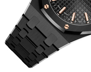 Audemars Piguet Royal Oak men's automatic watch, black dial, black bracelet – side angle close-up