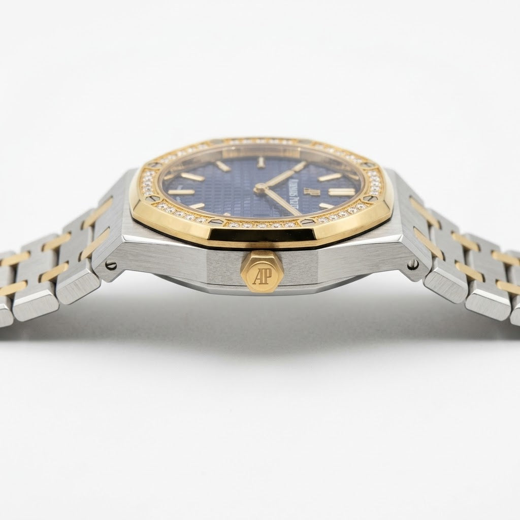 Audemars Piguet Royal Oak women's quartz watch, 33mm case, blue dial, diamond bezel, two-tone gold steel strap – view 3