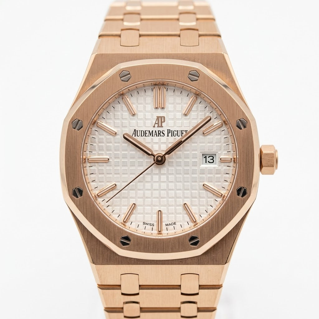 Audemars Piguet Royal Oak women's quartz watch, 33mm case, silver dial, rose gold strap – view 2