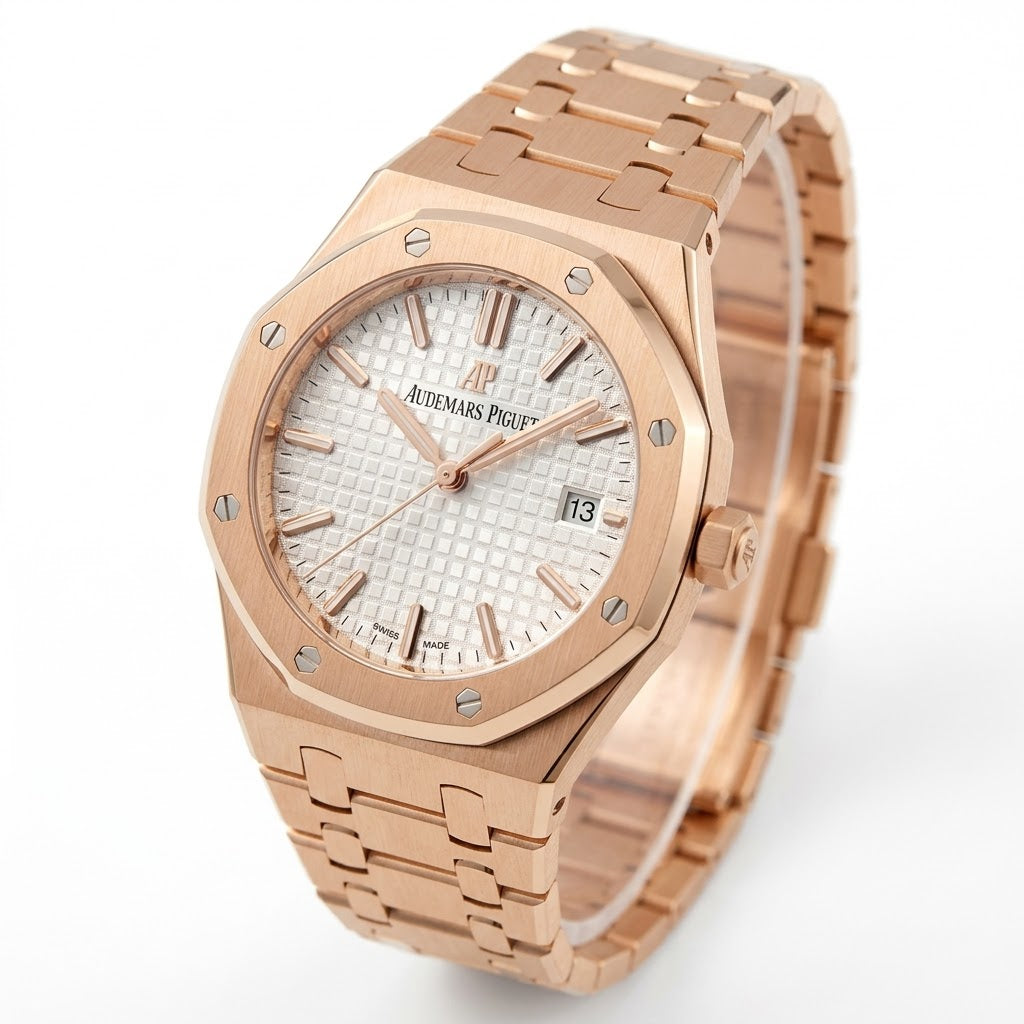 Audemars Piguet Royal Oak women's quartz watch, 33mm case, silver dial, rose gold strap – view 5