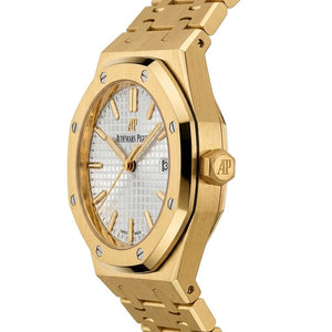 Audemars Piguet Royal Oak women's quartz watch, 33mm case, silver dial, yellow gold strap – view 3