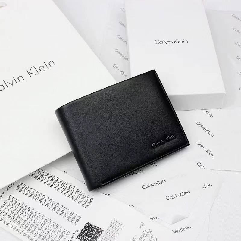 Calvin Klein 2-Piece Gift Set featuring Black Leather Bifold Wallet and Matching Key Fob