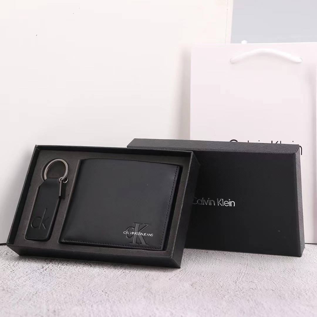 Calvin Klein Gift Set with Wallet and Rectangular Key Fob in Box